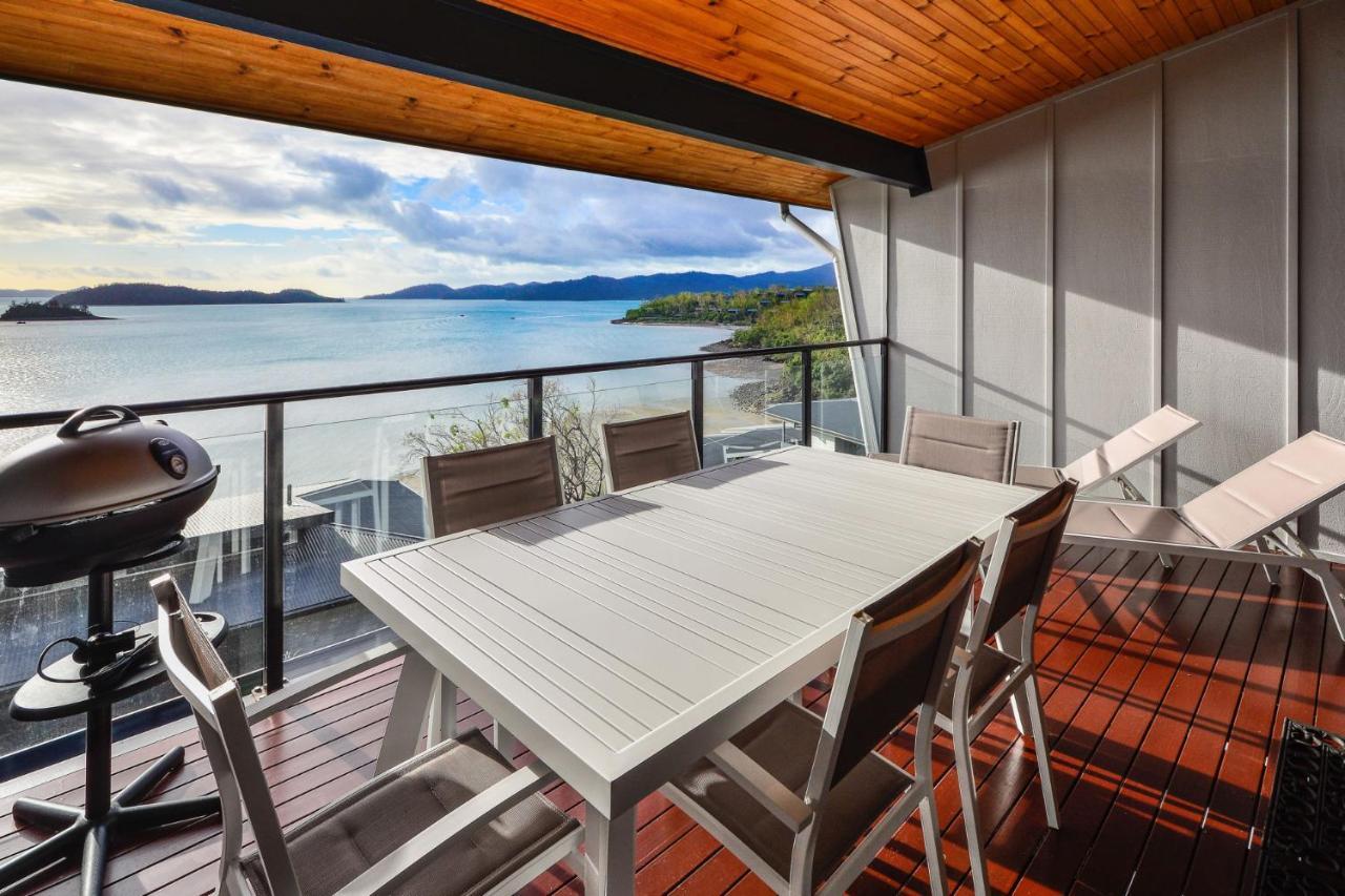 Shorelines 31 Renovated Upmarket Two Bedroom Apartment With Ocean Views And Buggy Hamilton Island Exterior photo